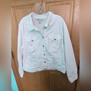 Size 22w Ladies White Jean Jacket